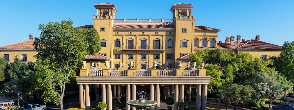 Palazzo Hotel At Montecasino 4/69