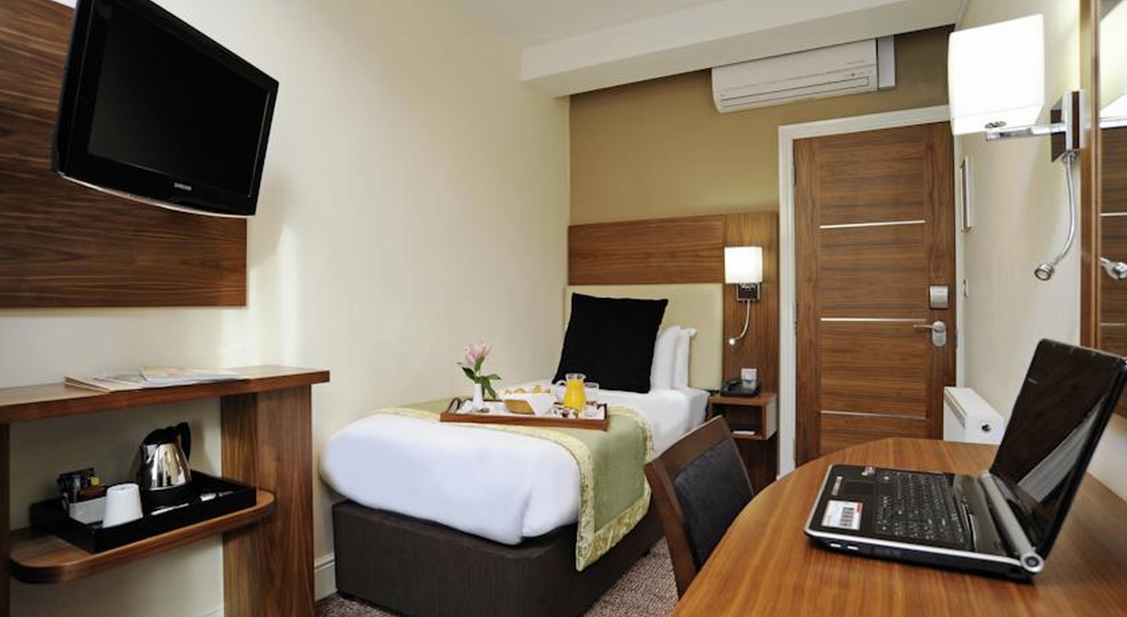 London Bloomsbury Square Hotel