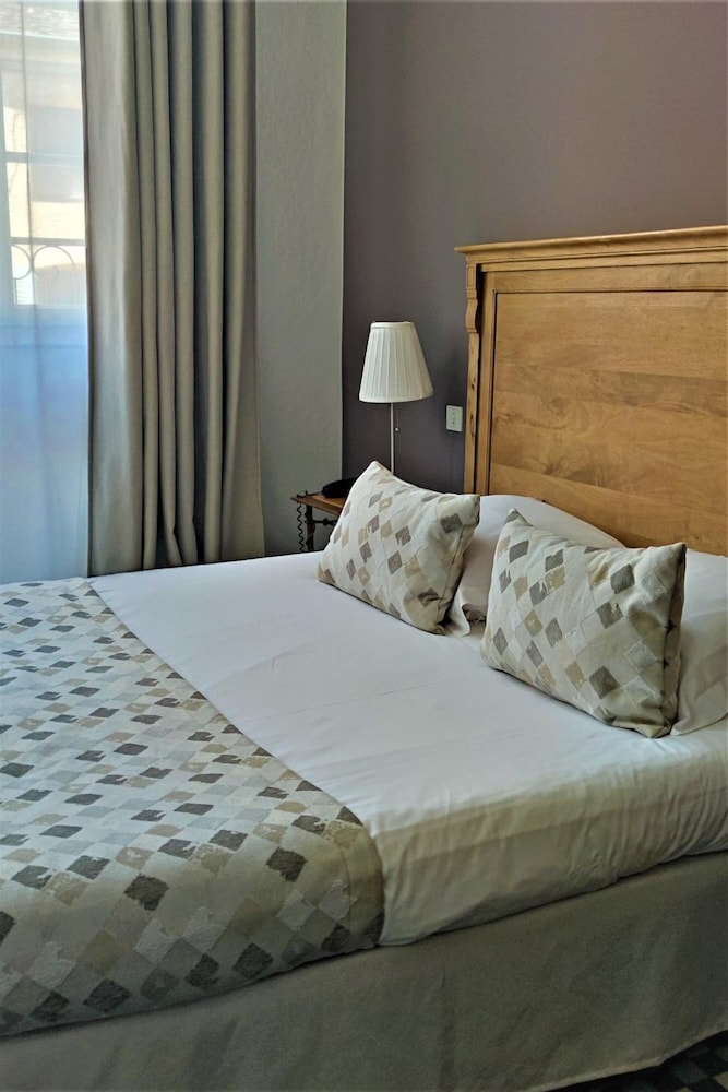 Hotellerie Du Val D'or 12/45