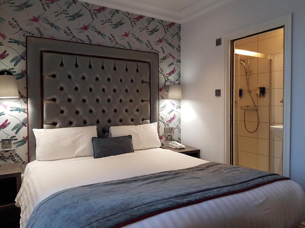 STANDARD, DOUBLE BED