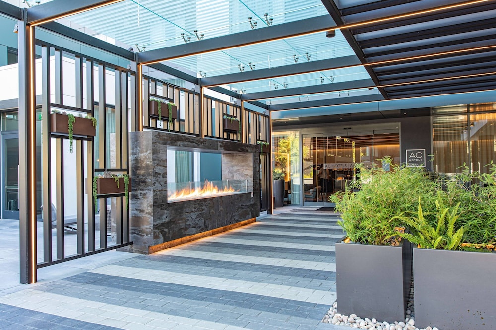 AC Hotel by Marriott Palo Alto 5/43
