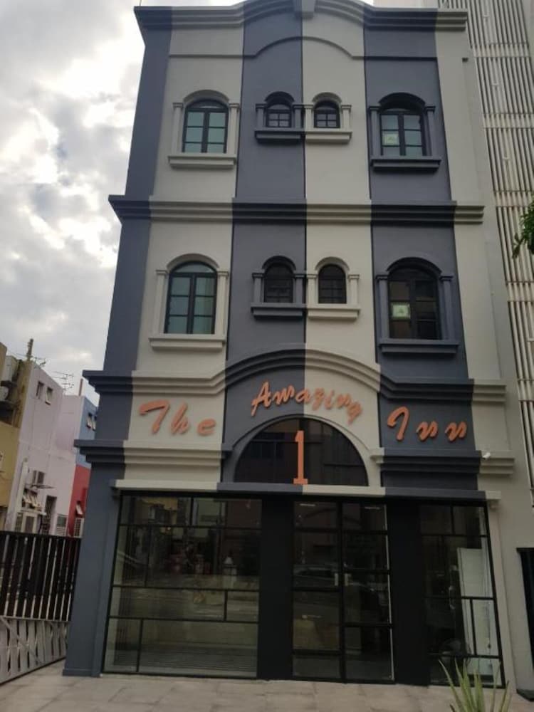 THE AMAZING INN 1/31