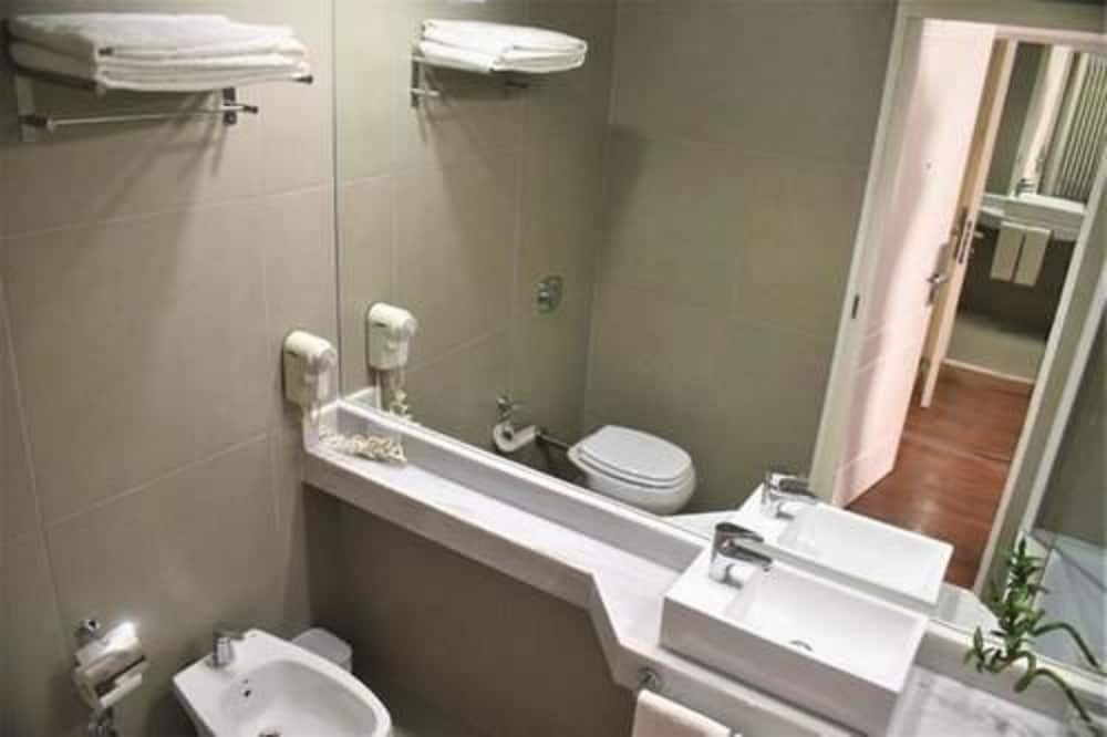Grand King Hotel 14/55