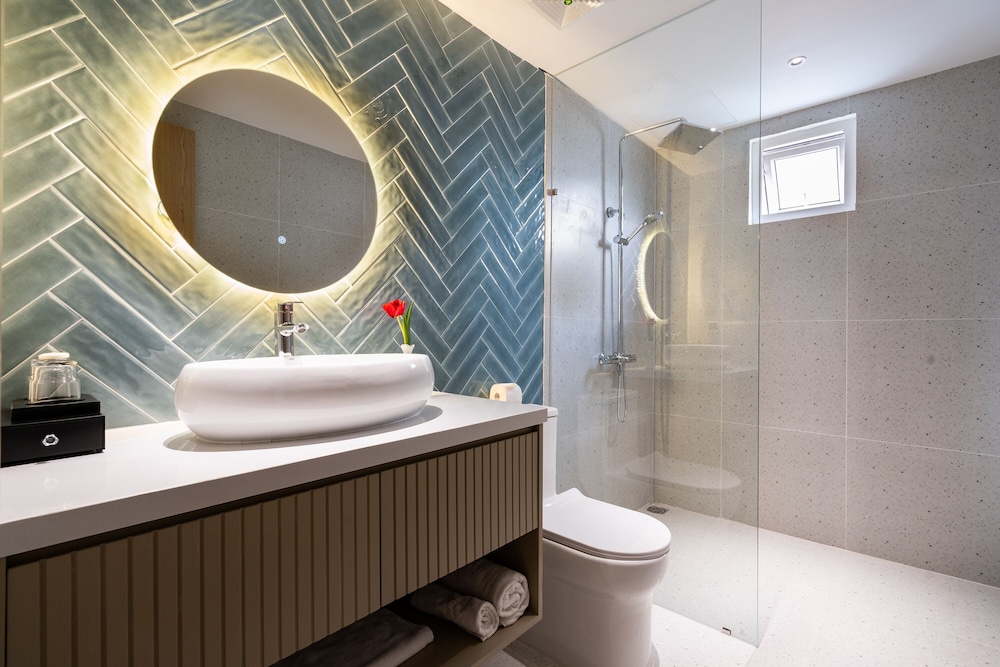 Jovia Hotel 43/49