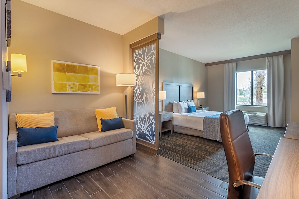 جناح ثلاثي بسرير كينج لذوي الإعاقة، Pestana Orlando Suites Lake Buena Vista 5/10