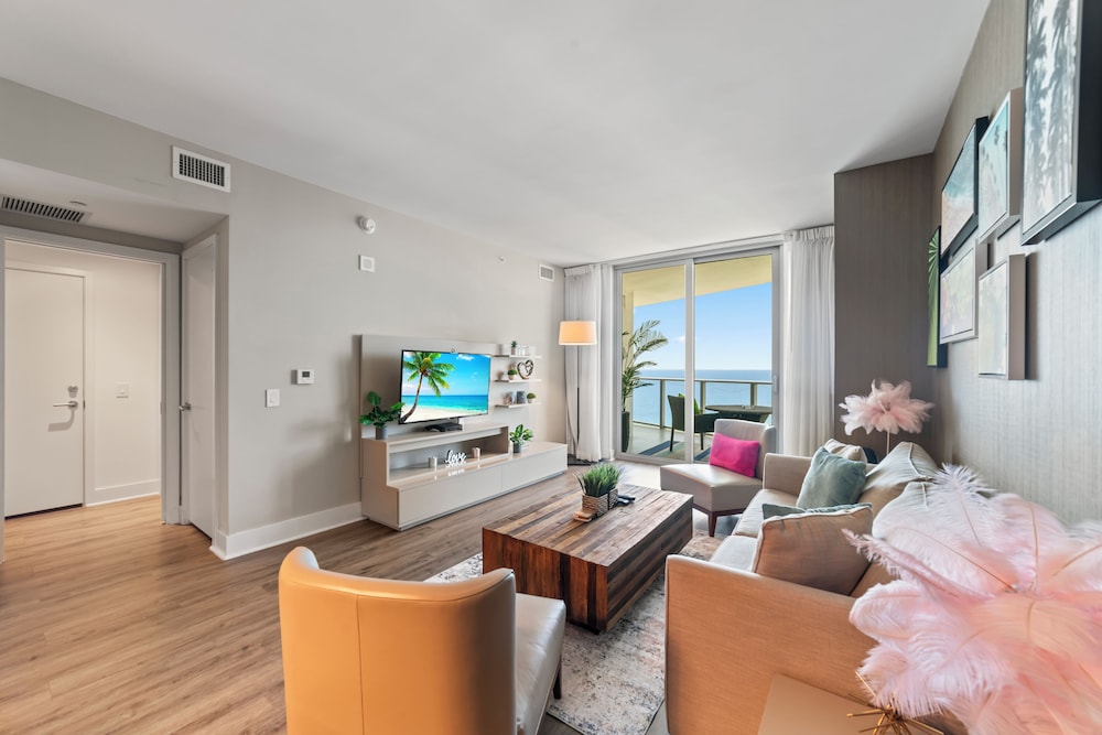 Lyfe Resort & Residences 45/66