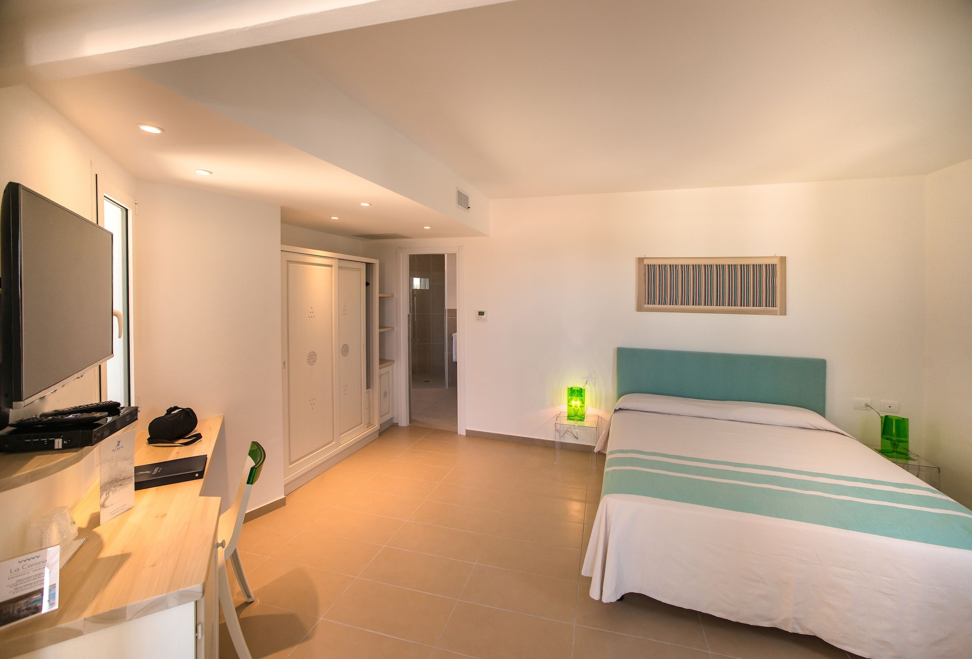 1 BEDROOM, JUNIOR SUITE, STUDIO, SEA VIEW, HOT TUB