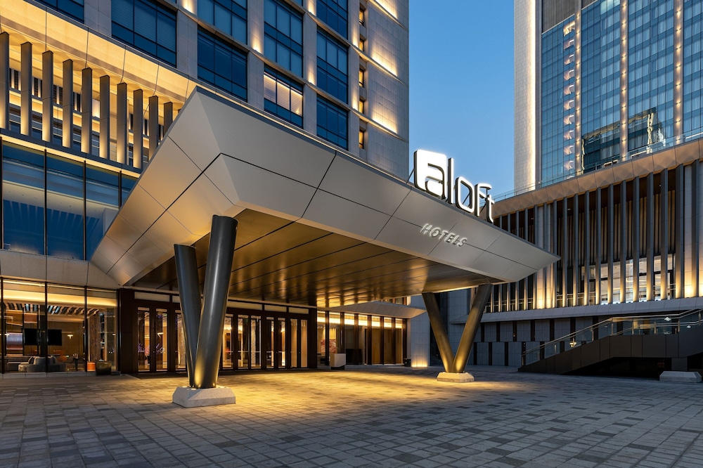 Aloft Yantai 32/38