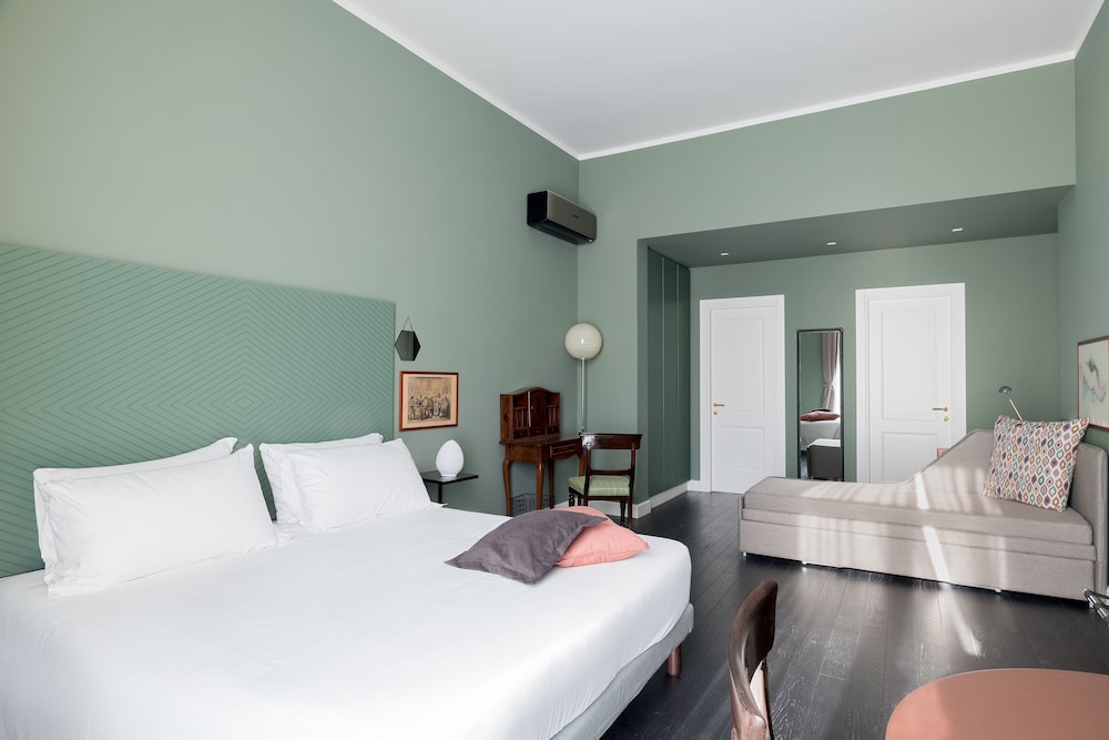 1 BEDROOM, DELUXE, APARTMENT, CITY VIEW, KITCHEN
