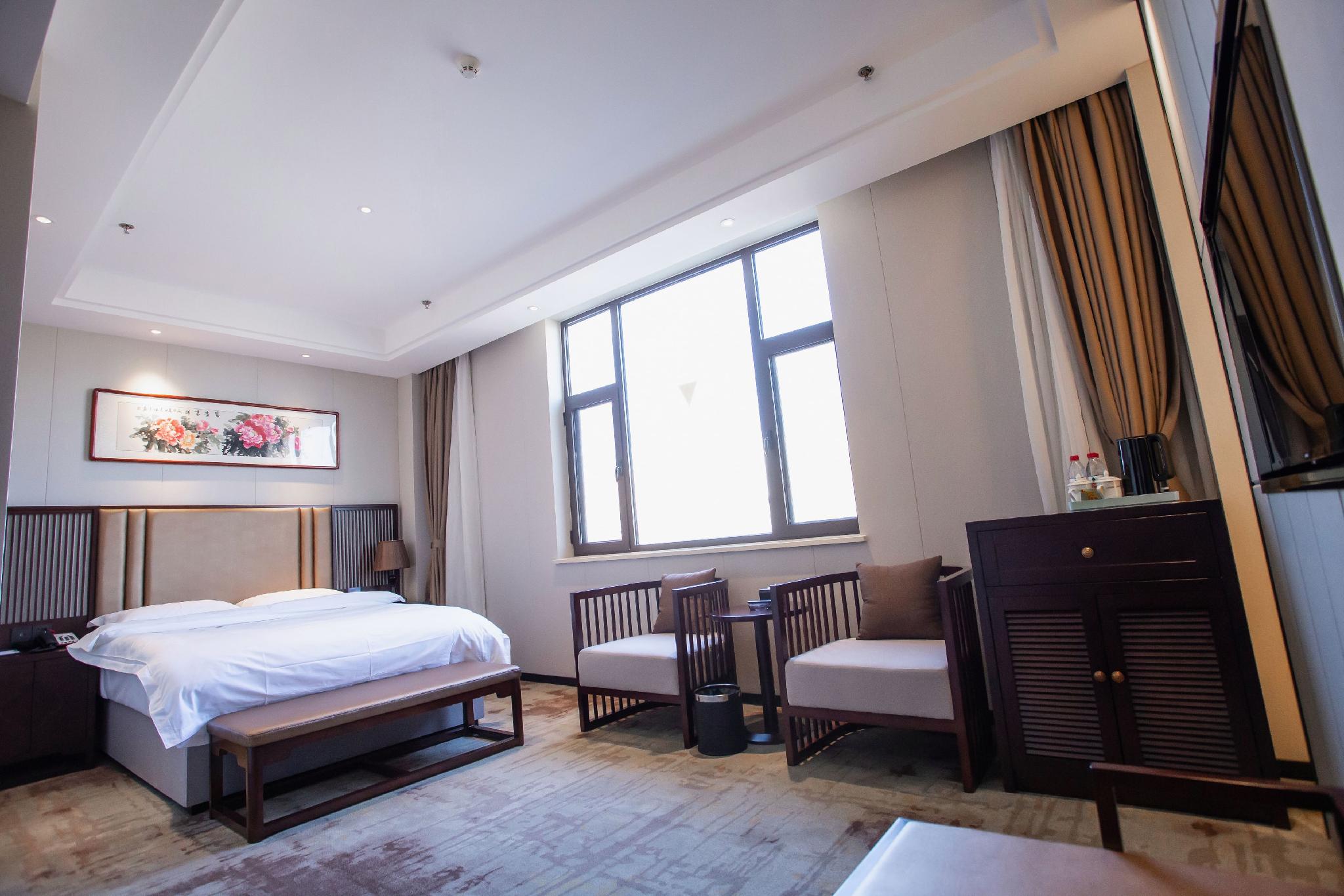 Ramada Encore by Wyndham Linqu Downtown 15/37