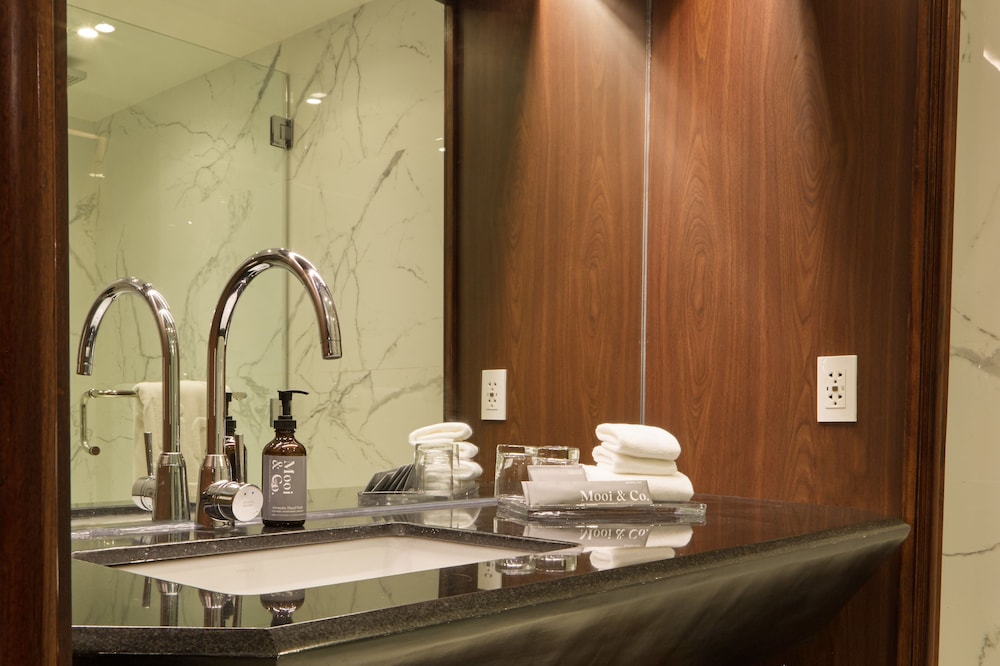 The Picasso Boutique Serviced Residences 32/79