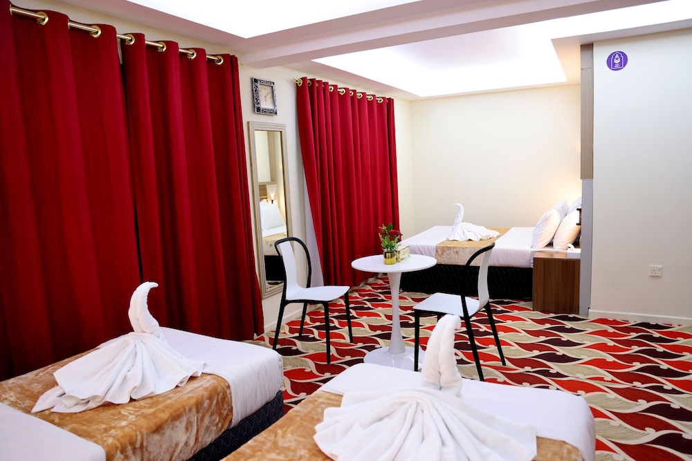 Tanha Park Hotel 25/52