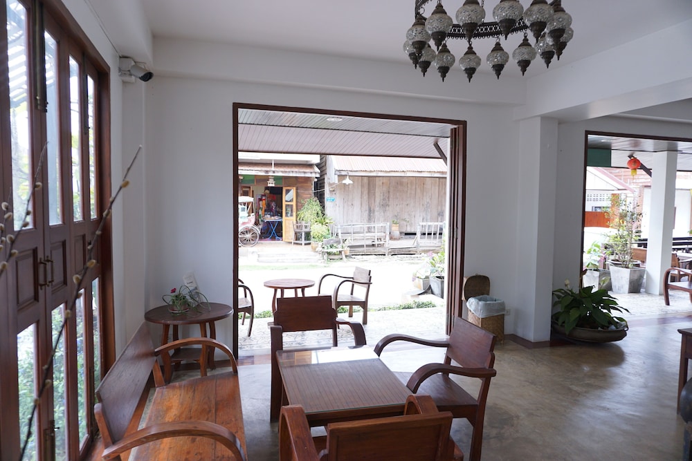 Sri Chiangkhan Hotel 29/44