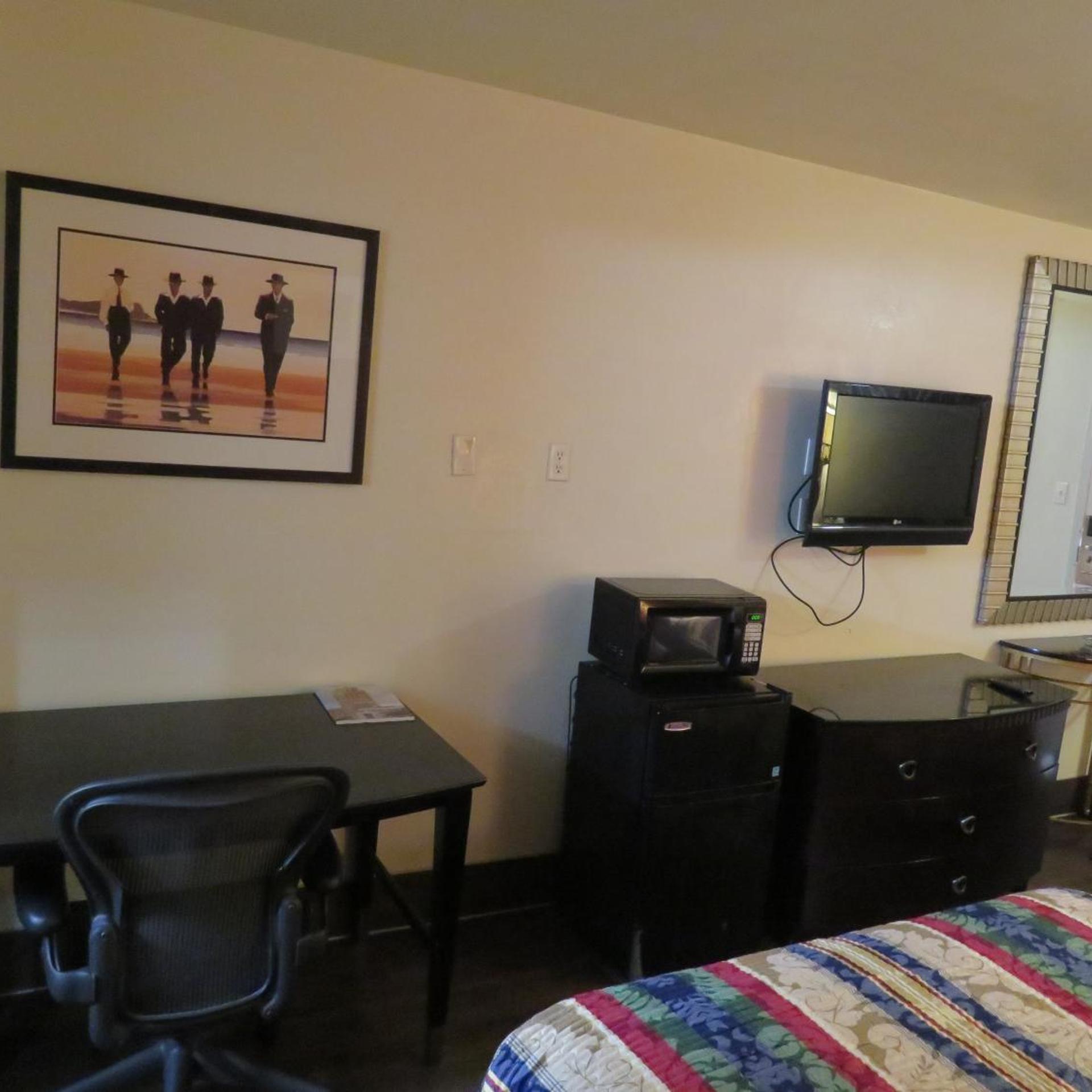 Travel Inn Motel 10/16