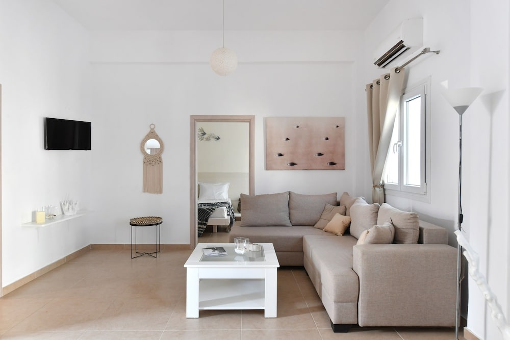Sandaya Luxury Suites 54/74