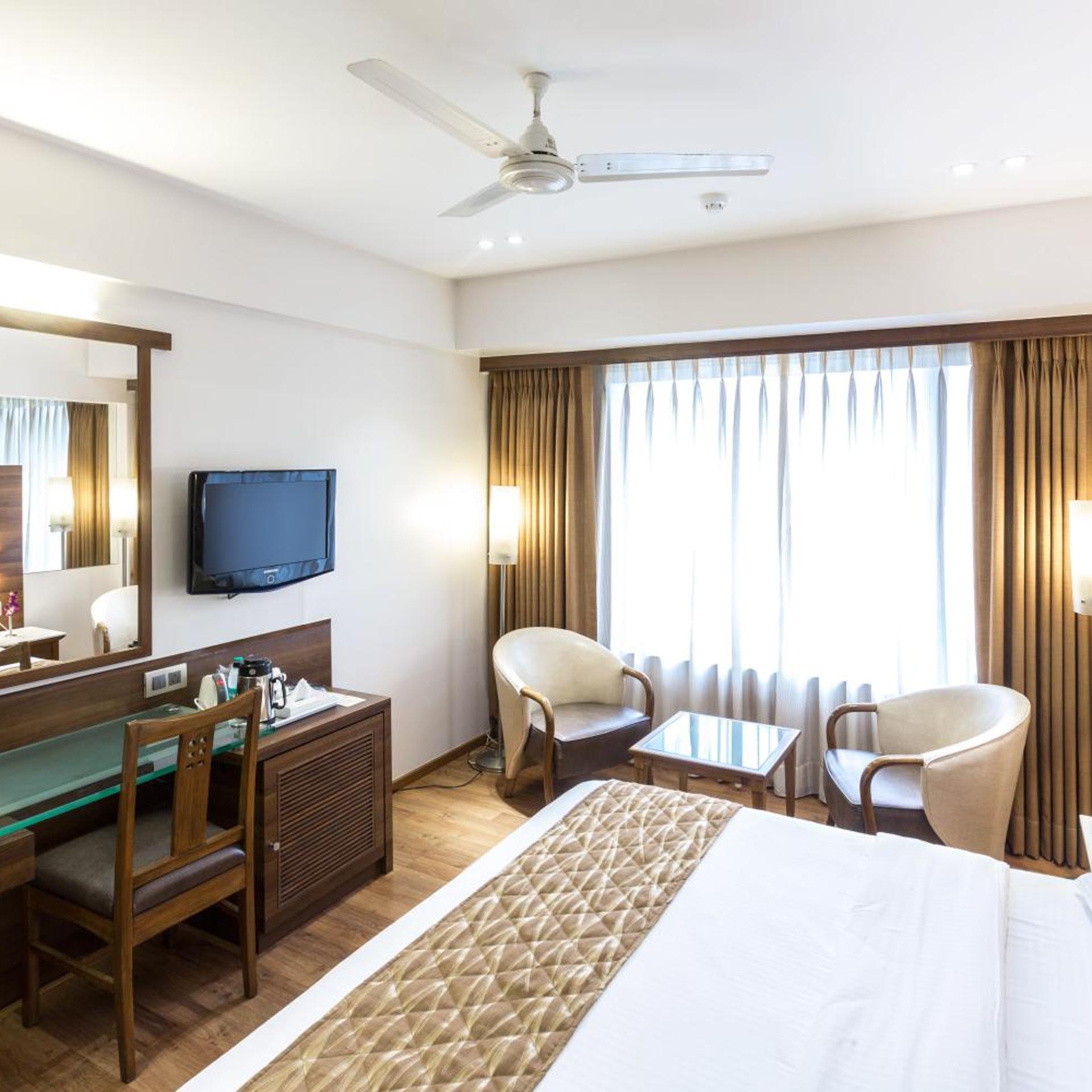 The Royal Orchid Hotel Chembur 16/37