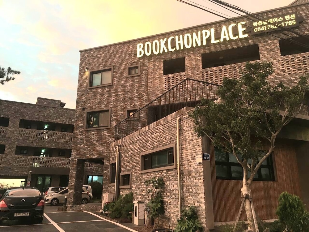 Bookchon Place Jeju 54/60