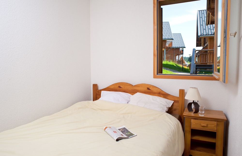 3 Rooms