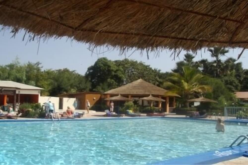 Holiday Beach Club 34/34