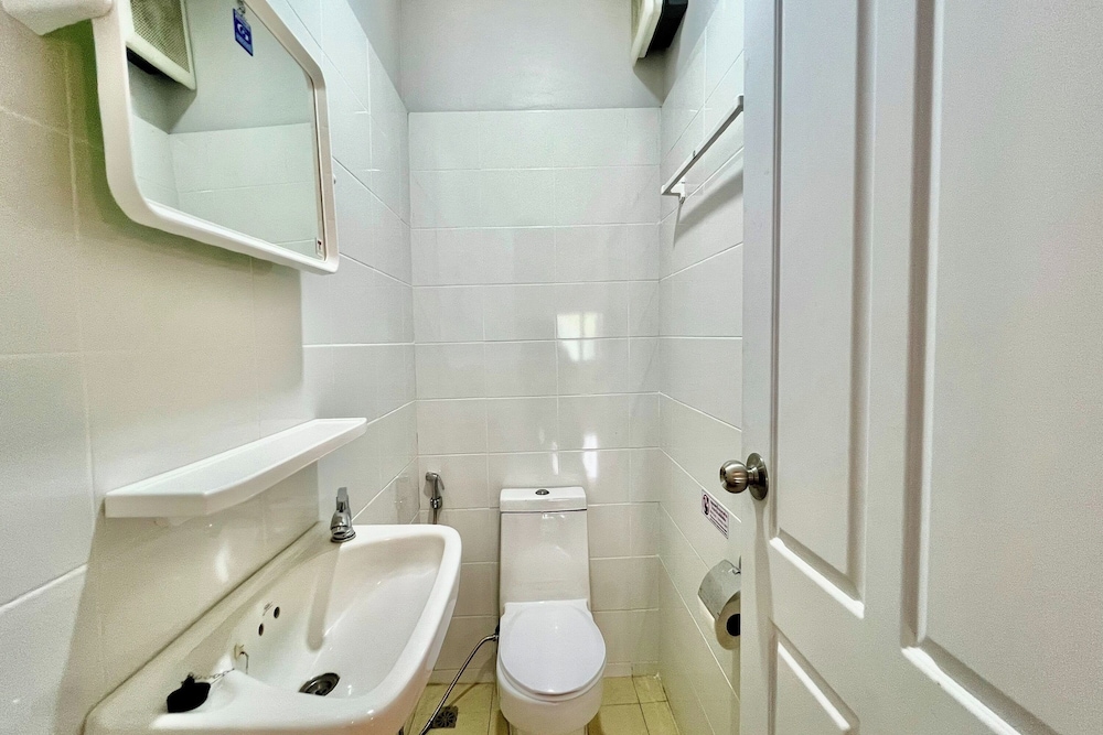 Tch Boutique Hotel Hostel 48/50
