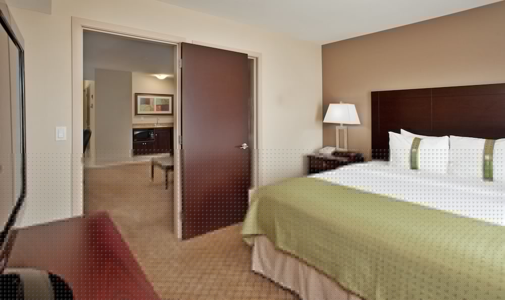 Holiday Inn Hotel Suites Kamloops 19/72