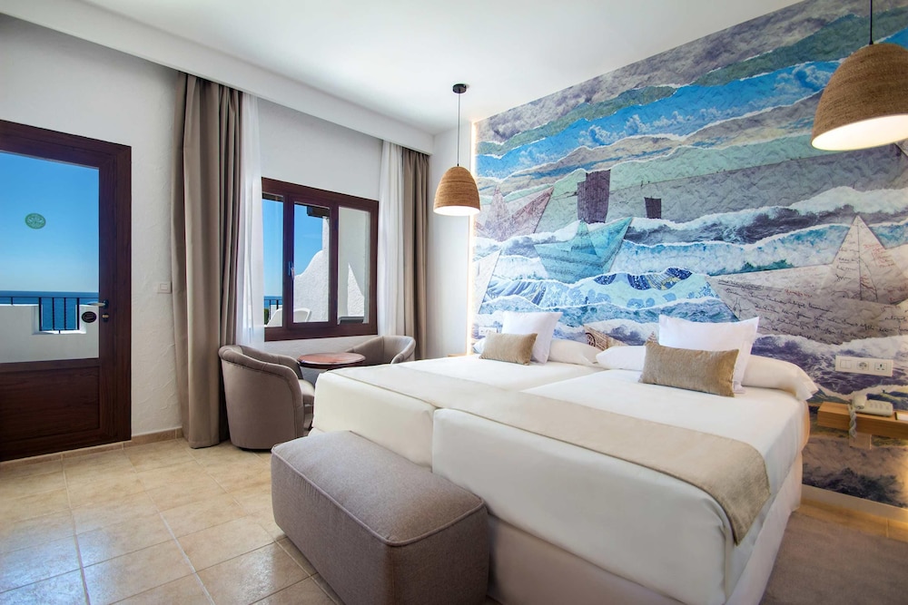 Contemporary, Double Bed, Partial Ocean View, Terrace، Hotel Servigroup Montiboli 6/9