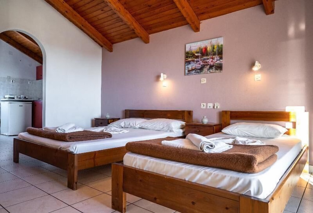 Antonis Apartments 10/50