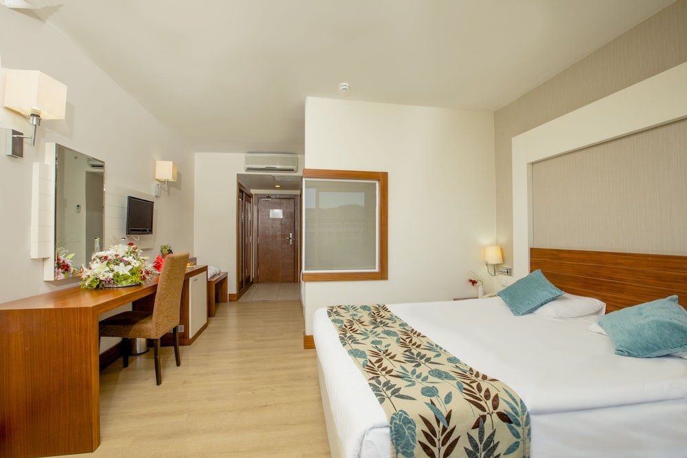 Greenwood Kemer Resort 12/45