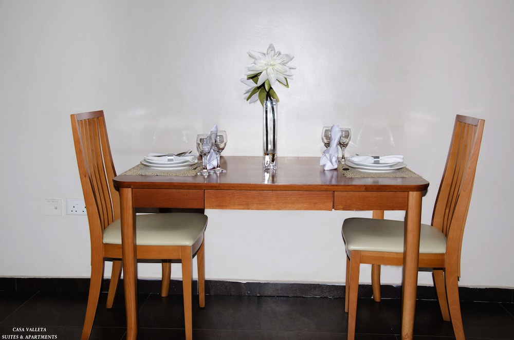Casa Valleta Guest House & Apartments 35/50
