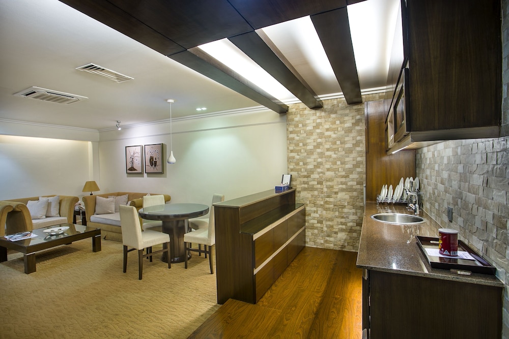 Agrabad Hotel 50/69