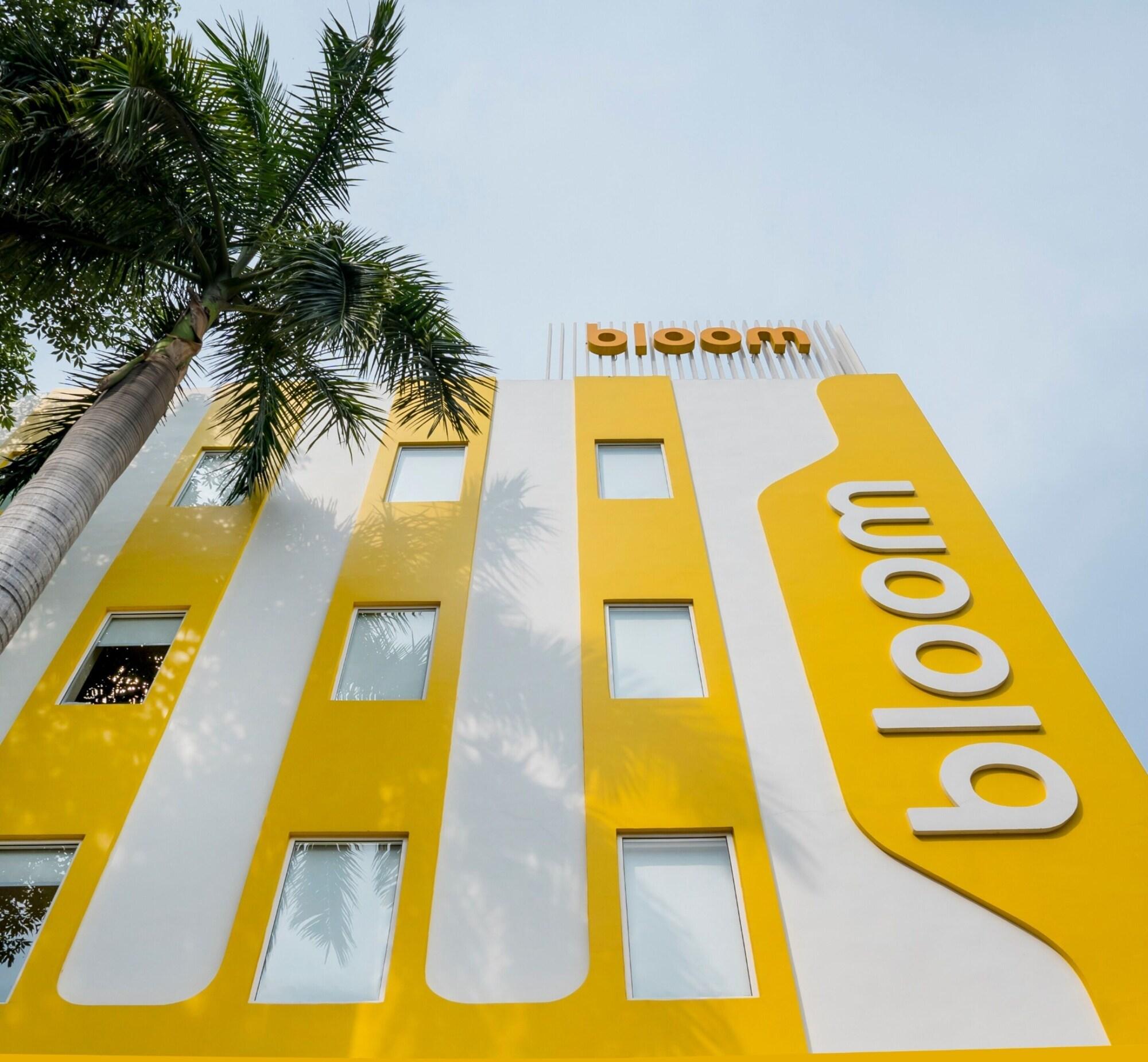 Bloom Hotel Sector 19 2/32