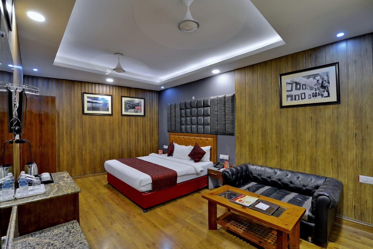 Hotel Mayur 18/20