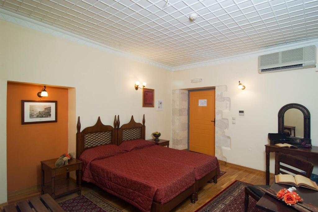 Comfy, Economy, Double Bed