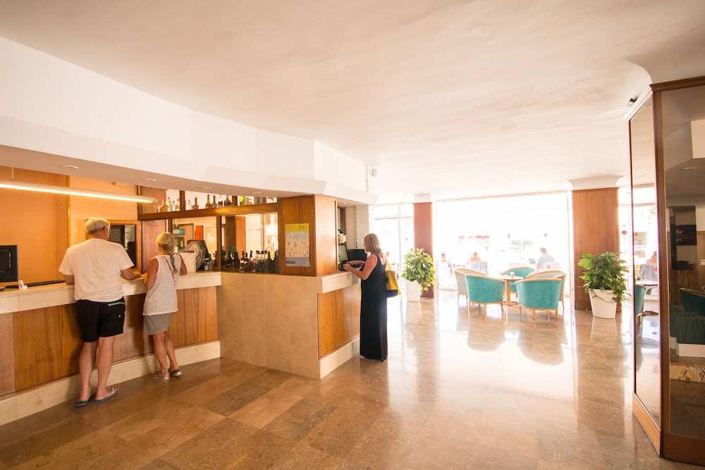Hotel Amic Miraflores 9/50