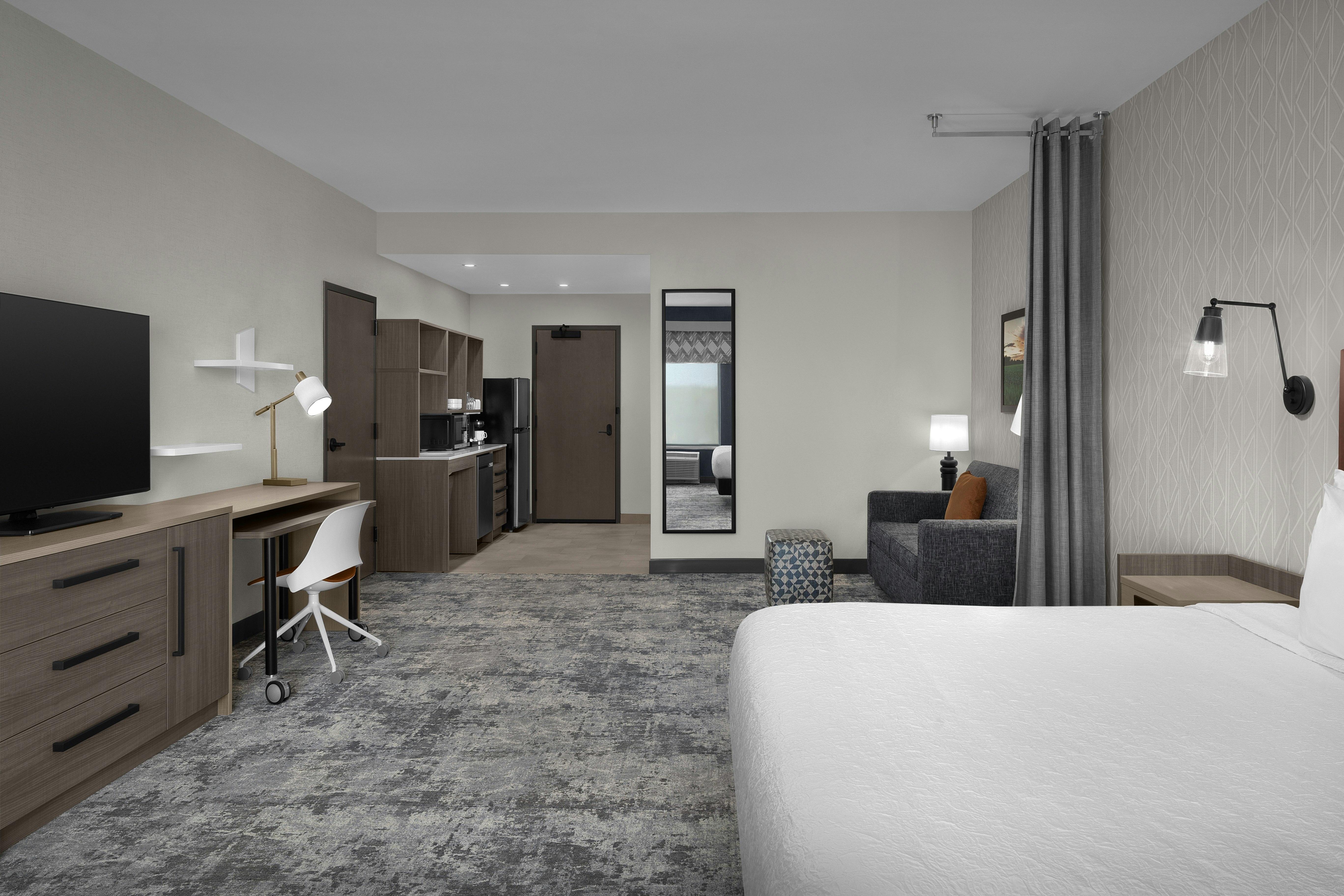 Studio, Suite, King Bed, Accessible