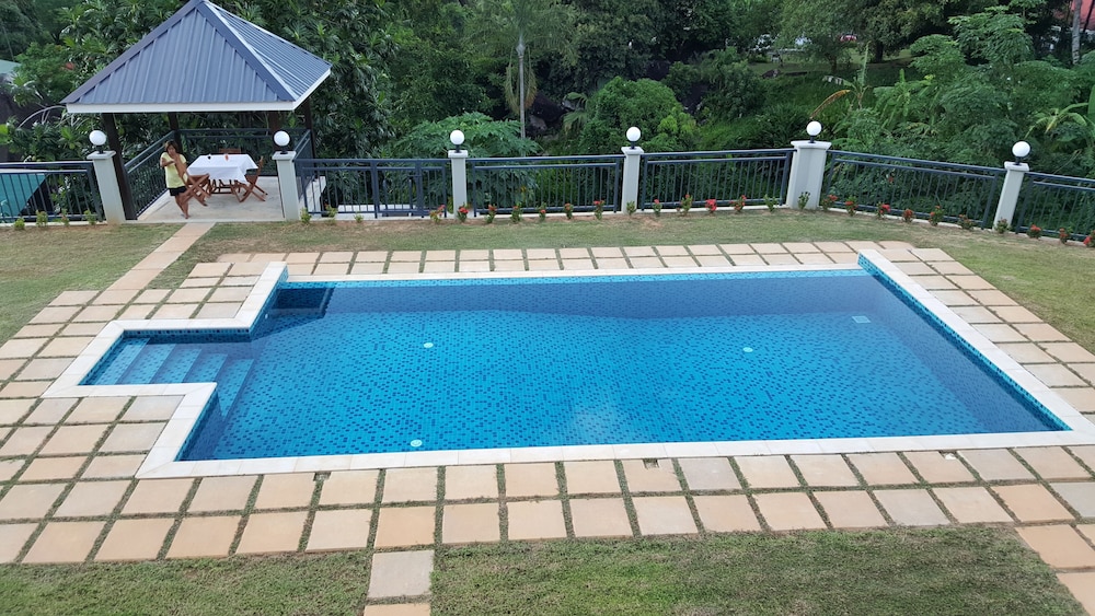 Bambous River Lodge 14/16