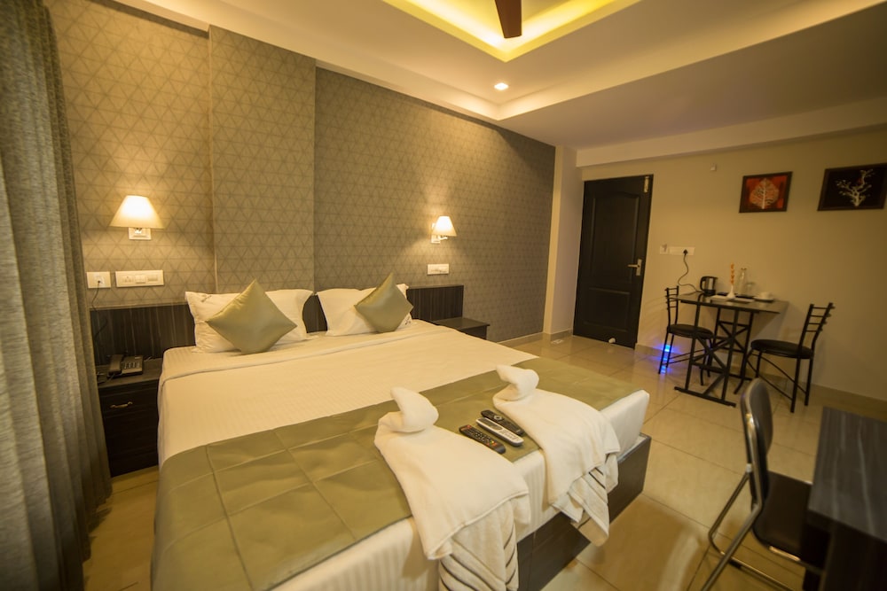 SUPERIOR, DOUBLE BED