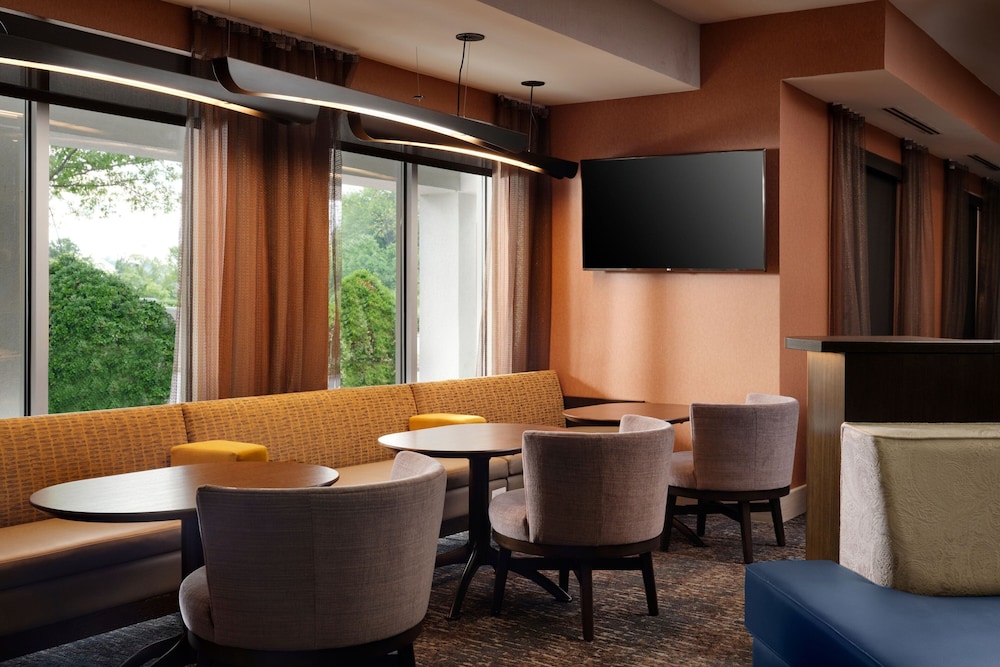Springhill Suites By Marriott Metro Center 39/47