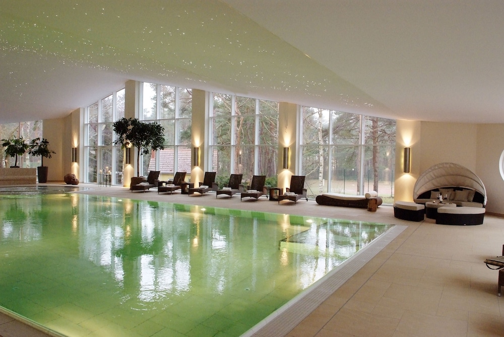 Strandhotel Fischland 49/68