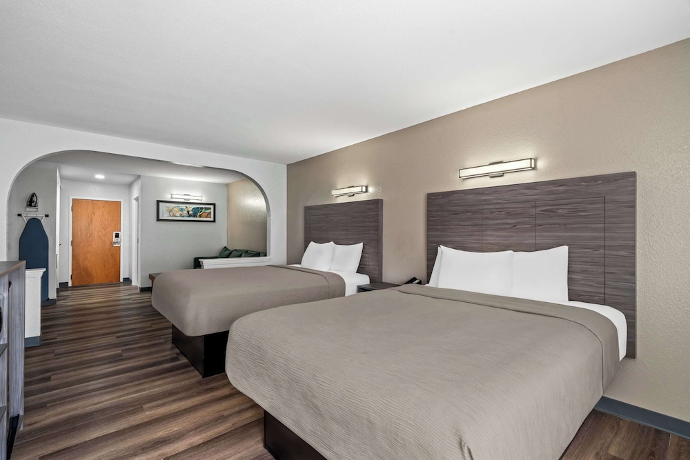 جناح بسريرين كوين، Quality Inn & Suites Biloxi - Ocean Springs 2/3
