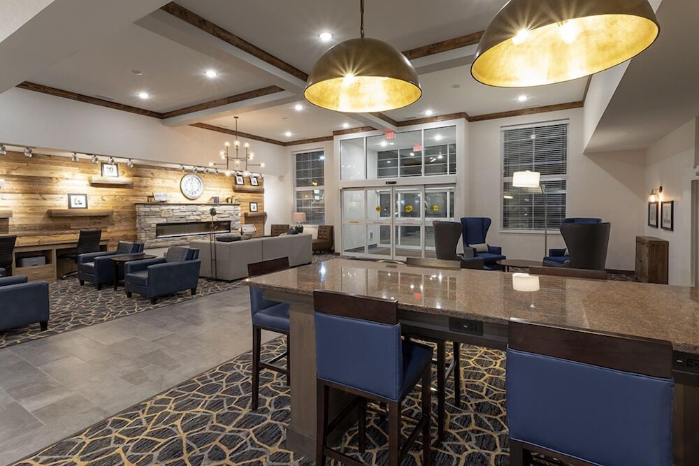 Grandstay Hotel and Suites Milbank 25/34