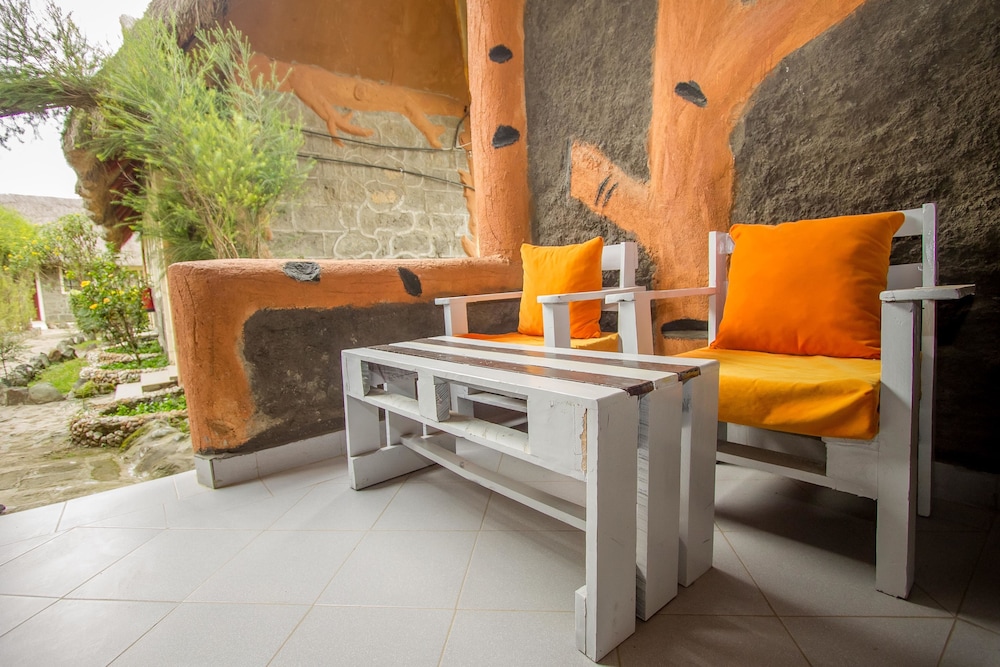 Dove Nest Lodge 3/50