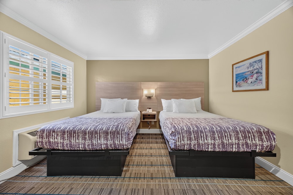Seaside Inn 16/50