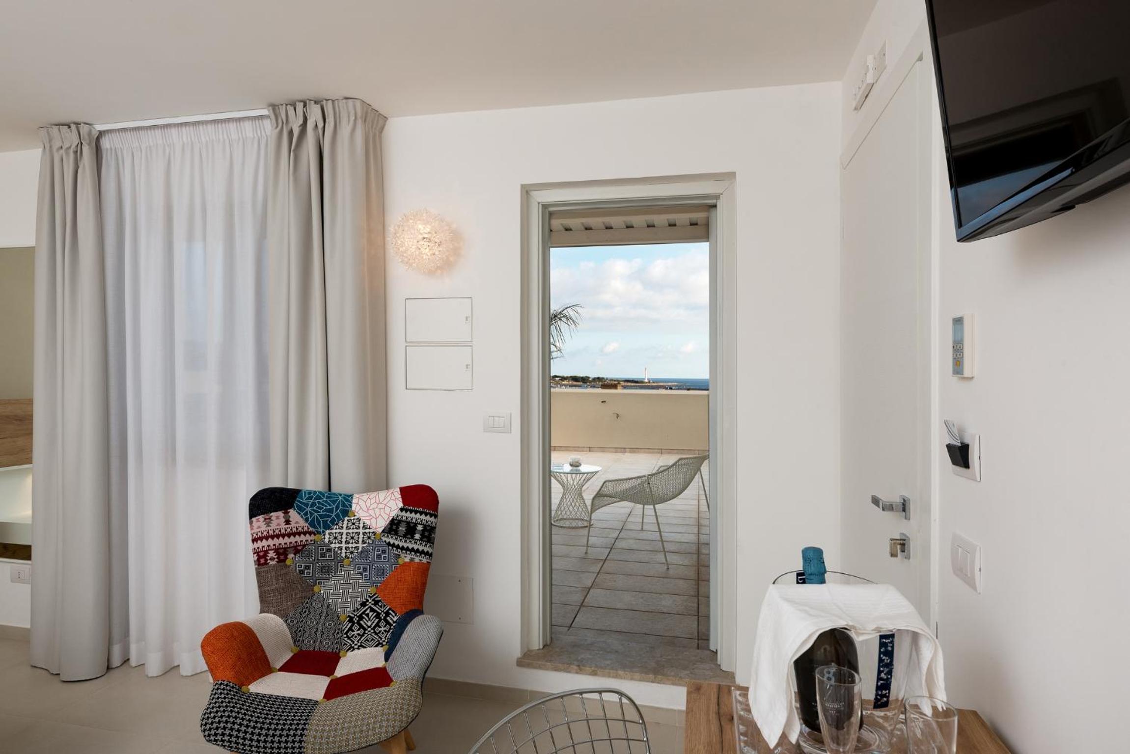 Artemide Hotel 34/50