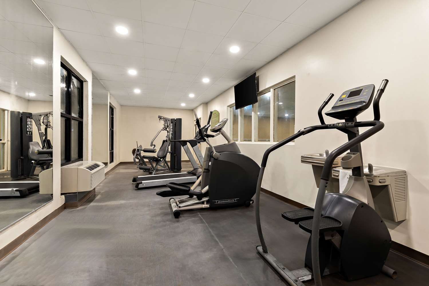 Comfort Suites Nashville 26/46