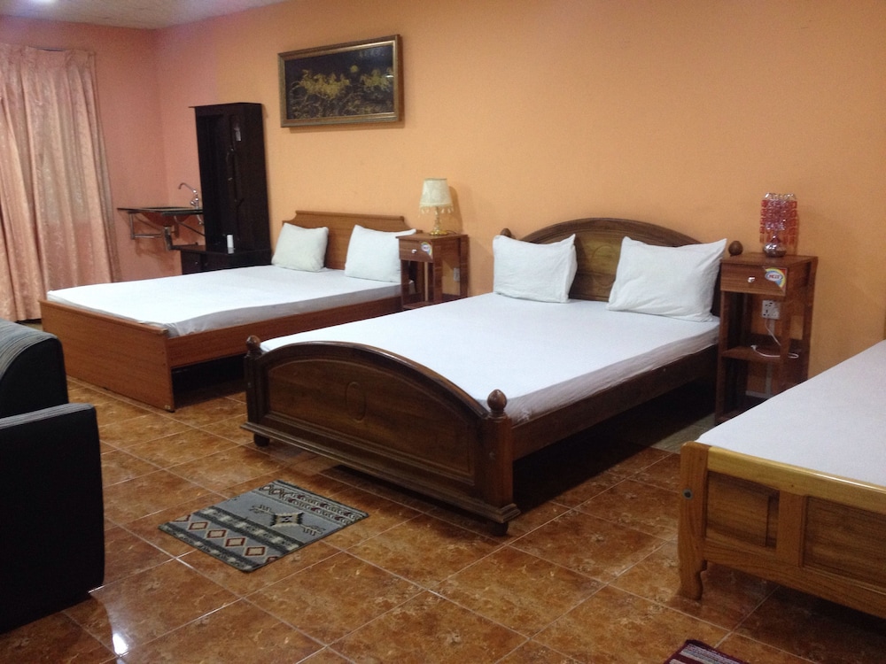 Sunshine Hotel And Hall 16/46