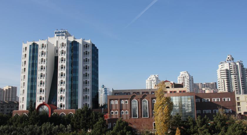 Grand Hotel Europe in BAKU