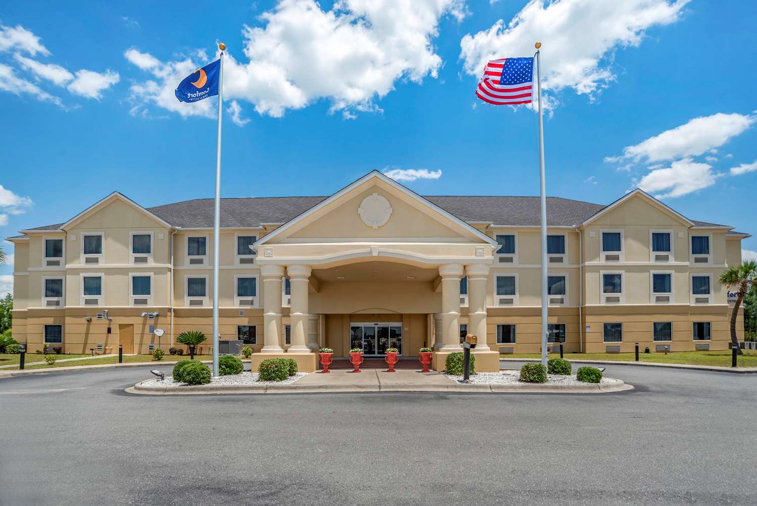 Comfort Inn & Suites Marianna I-10 9/38