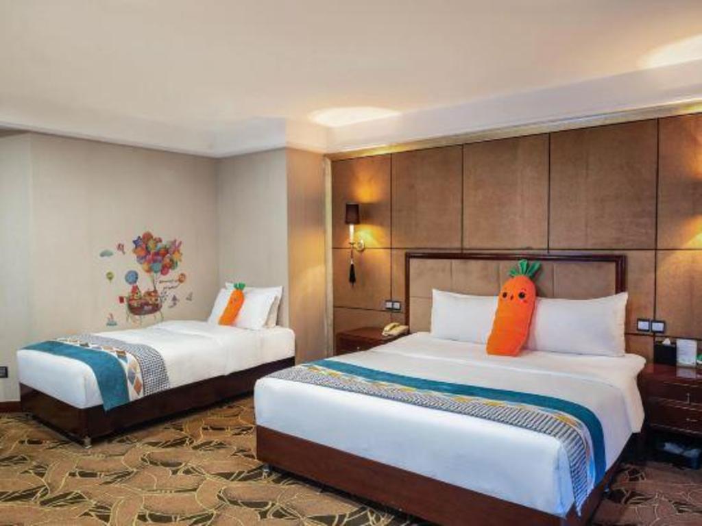 Rezen Kingtown Hotel (Chongqing Liangjiang New District) 13/58