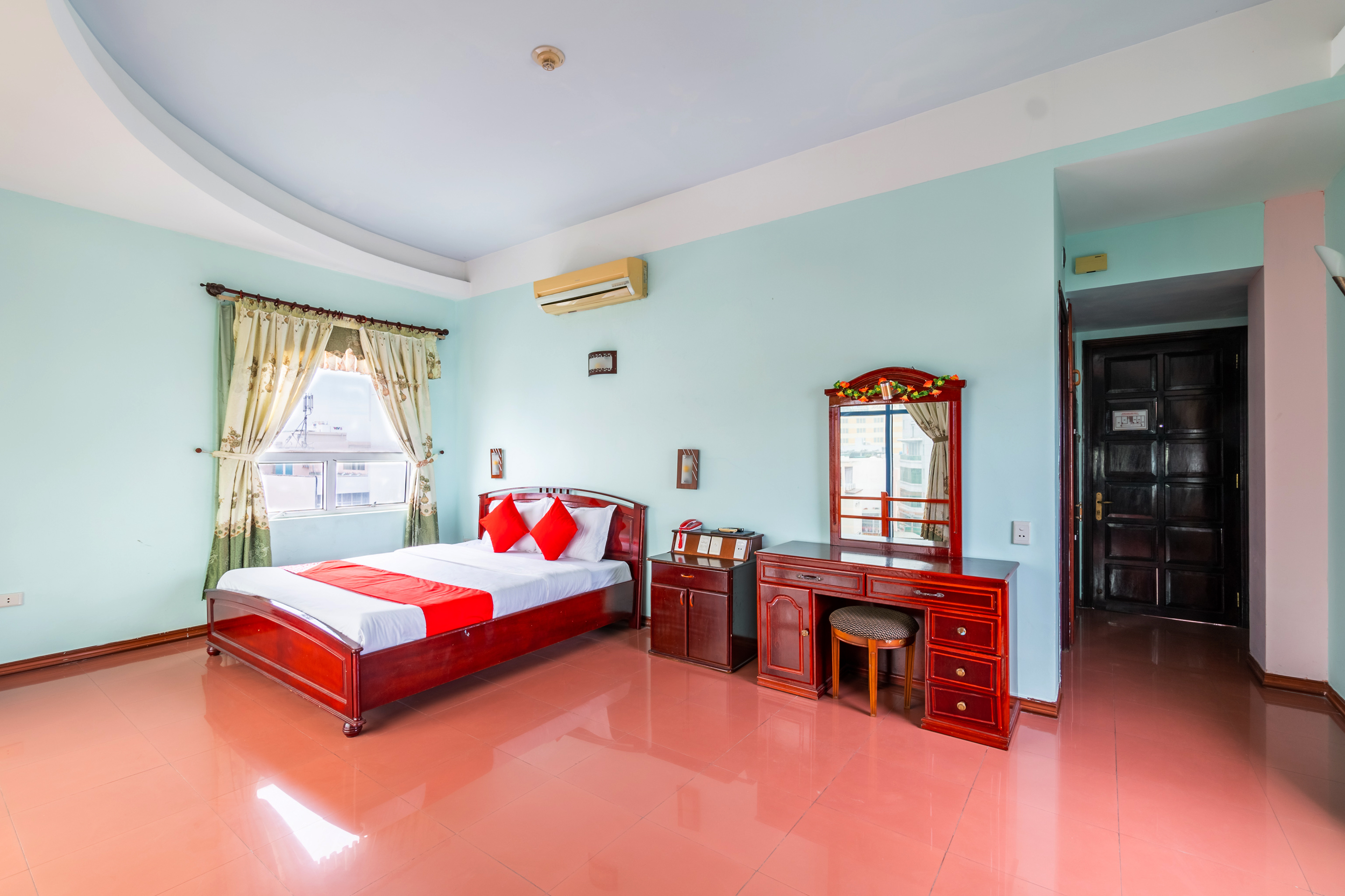 Golden Gate 1 Hotel Da Nang 19/31